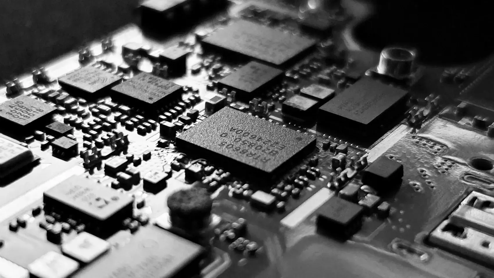 IoT e IA en el edge: cuando los dispositivos empiezan a decidir por sí mismos